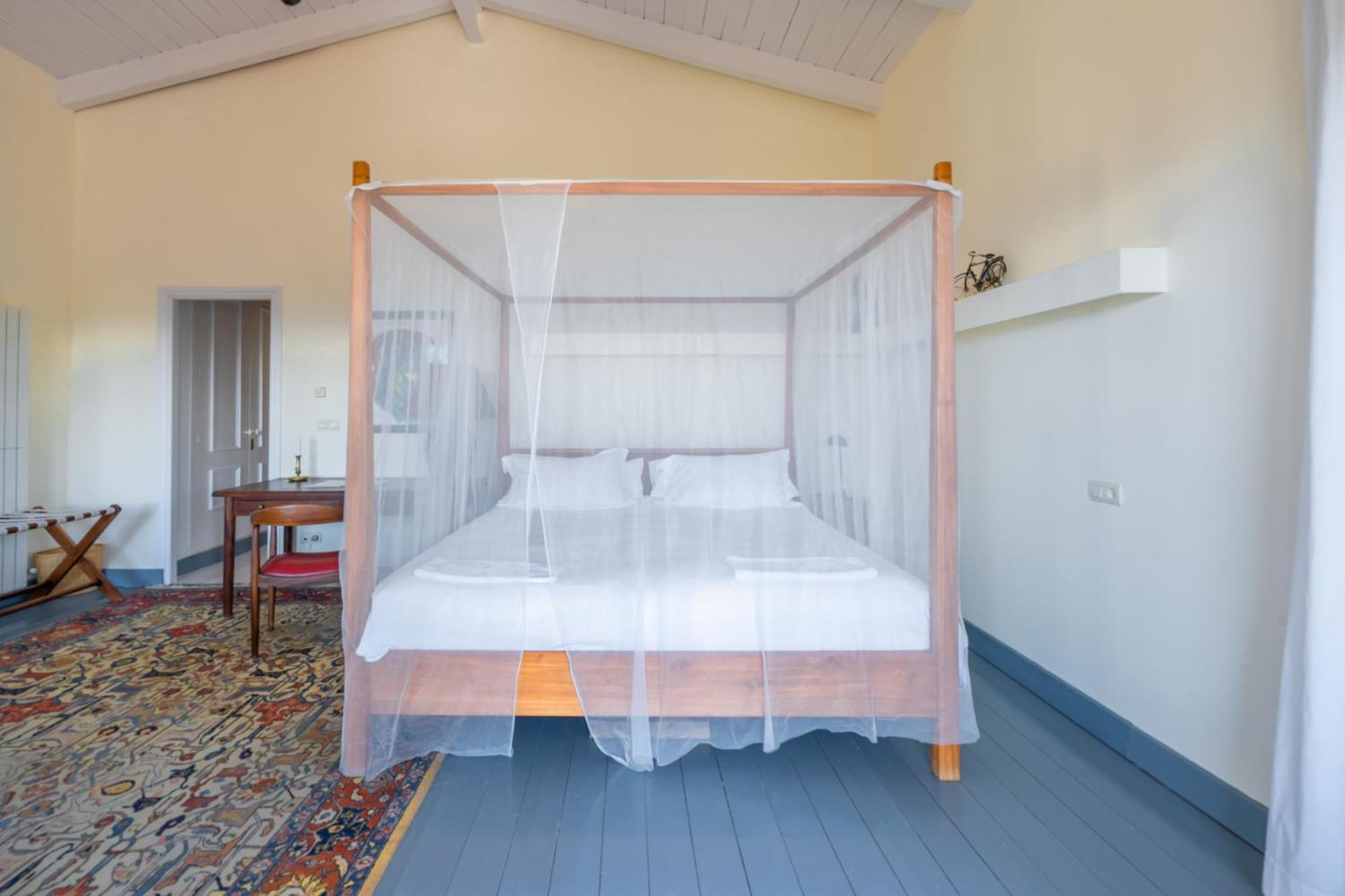 The Lodge Ronda Room photo